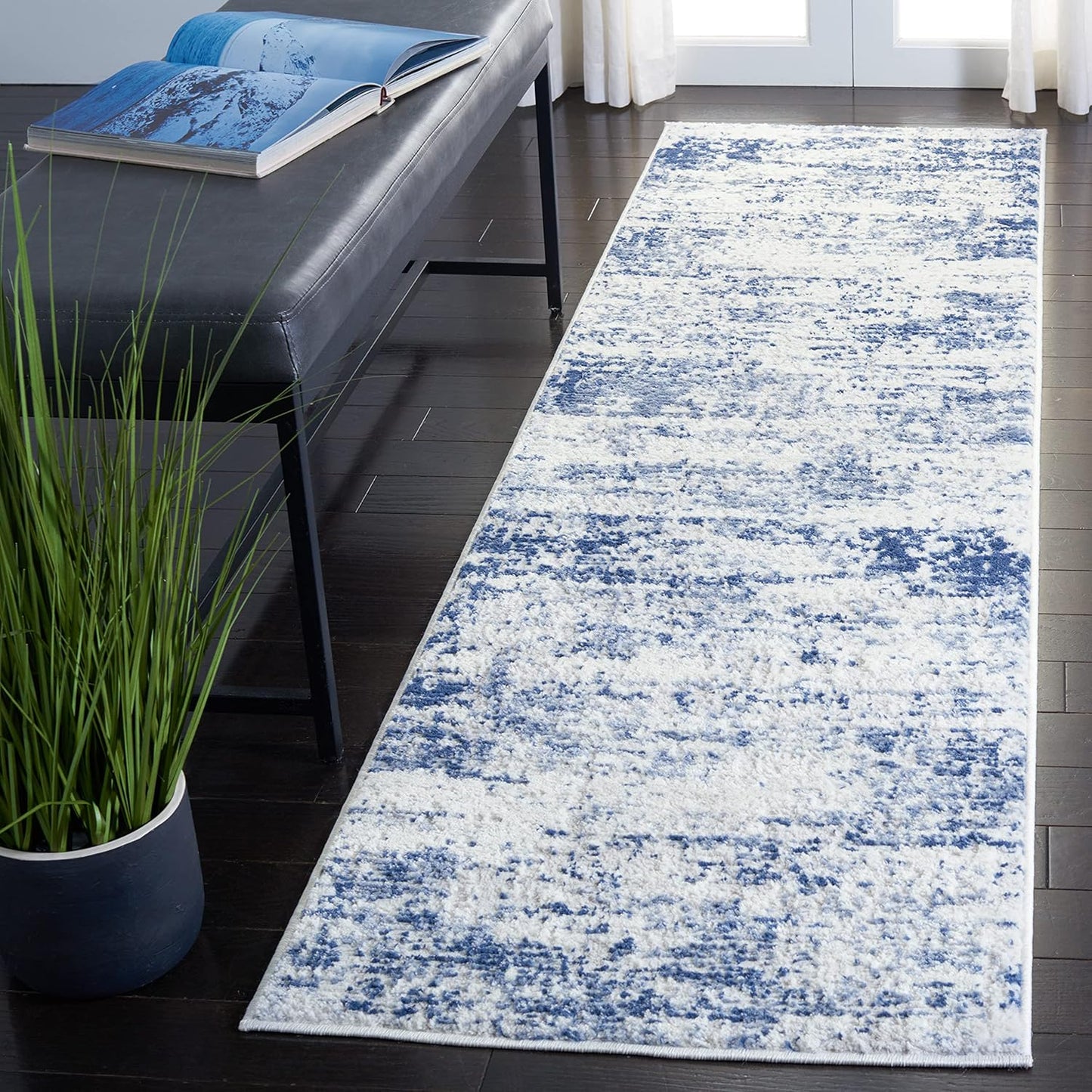 SAFAVIEH Amelia Collection Runner Rug - Modern Abstract Design