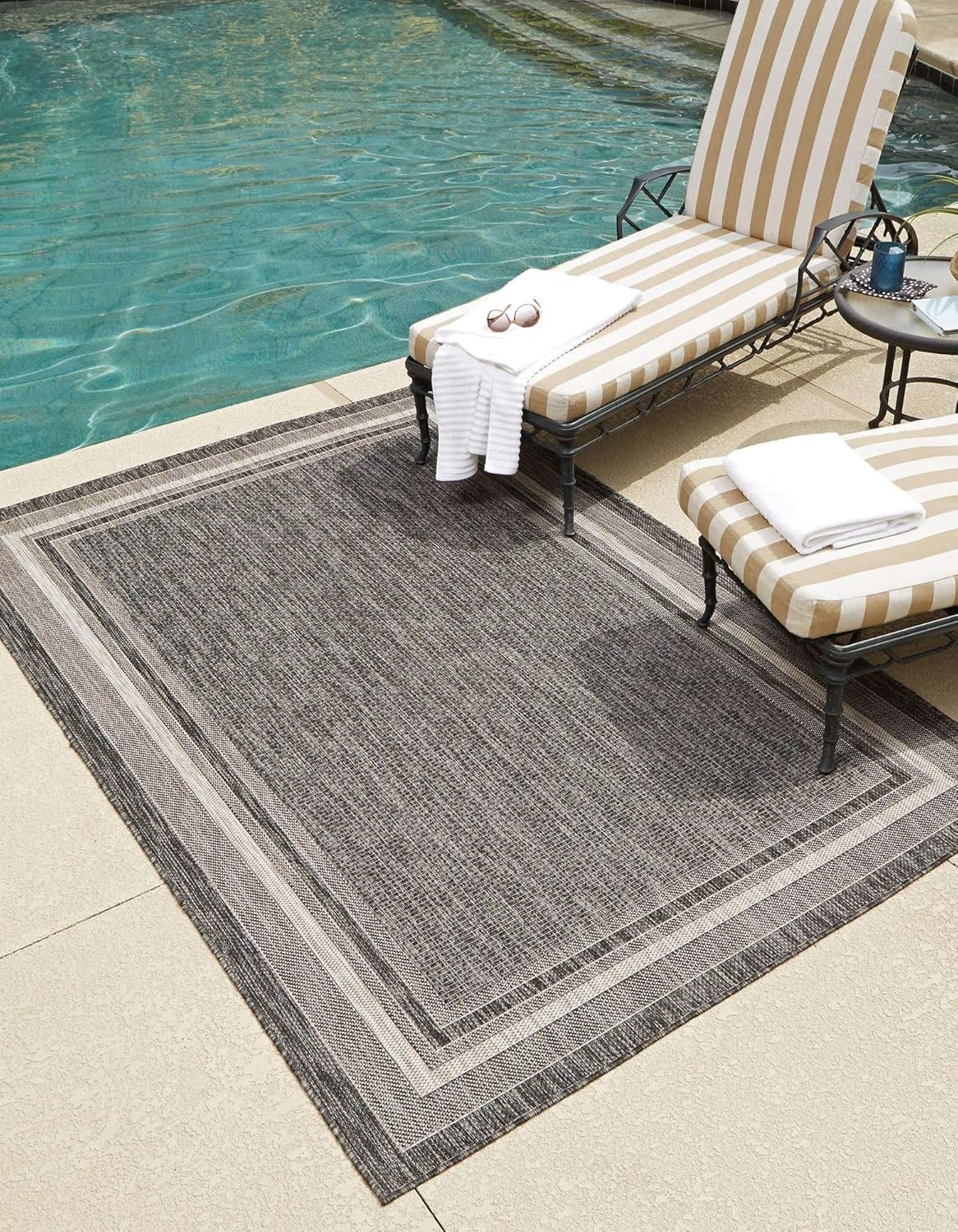 Unique Loom Outdoor Border Collection Area Rug Review