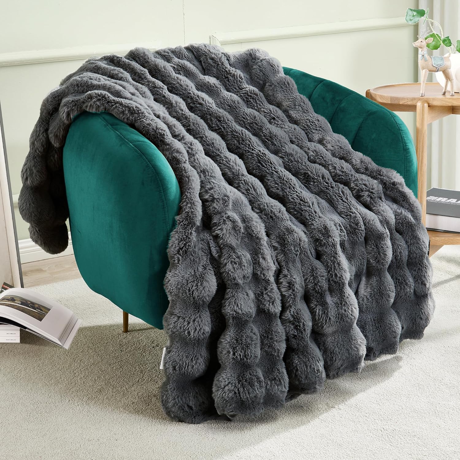 JONIYEAR Solid Thick Bubble Faux Rabbit Fur Throw Blanket 50in x 60in