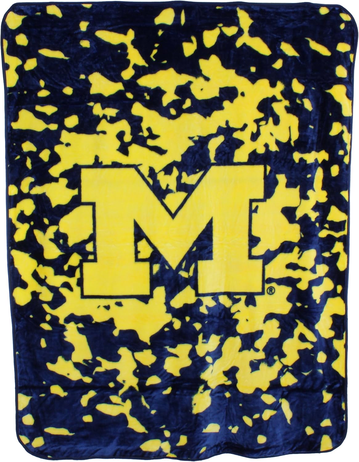 Everything Comfy Michigan Wolverines Plush Throw Blanket Review