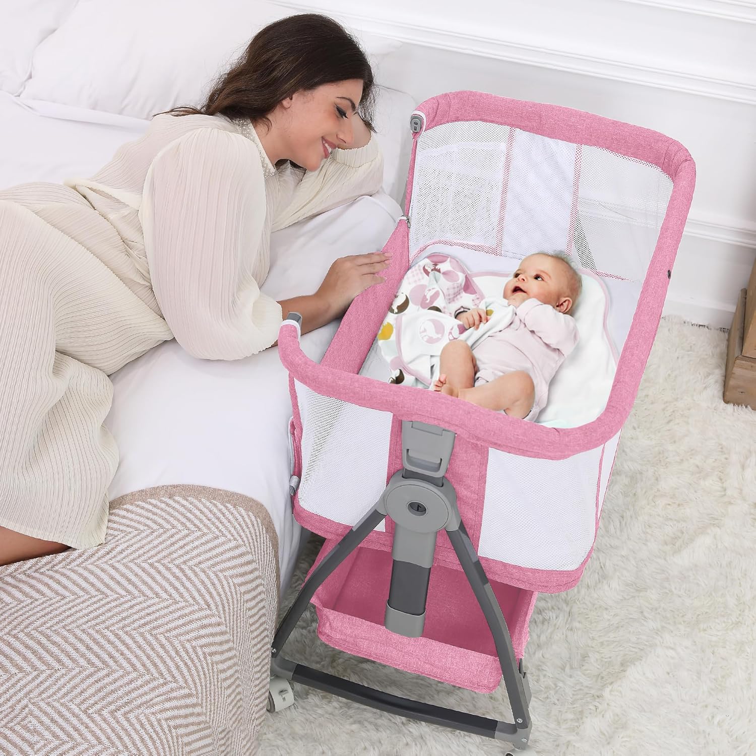 Baby Bassinet Bedside Sleeper with Adjustable Height & Storage