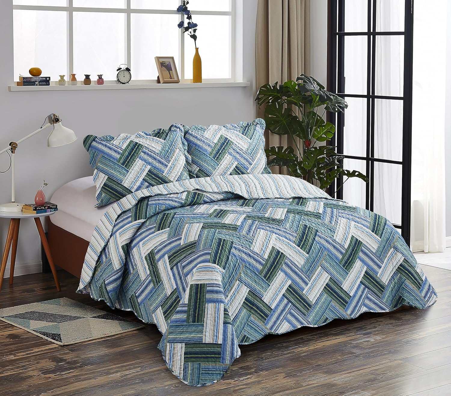 Brilliant Sunshine Teal Herringbone Patchwork Quilt Set Review