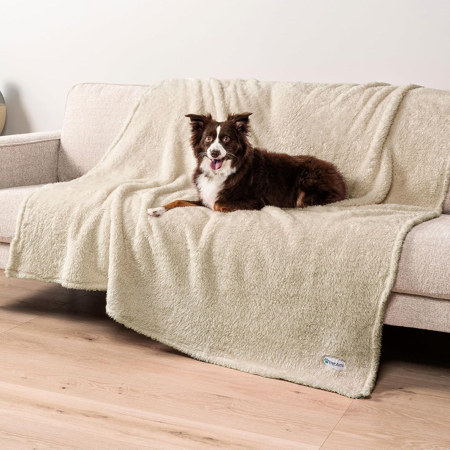 PetAmi Fluffy Waterproof Dog Blanket for Large Dogs and Cats