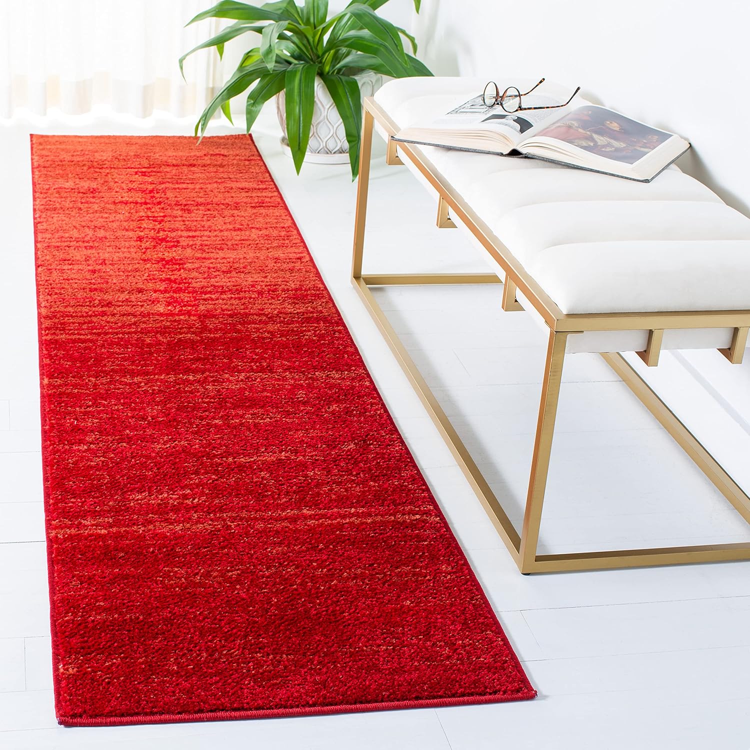 SAFAVIEH Adirondack Runner Rug - Modern Ombre Design for Home