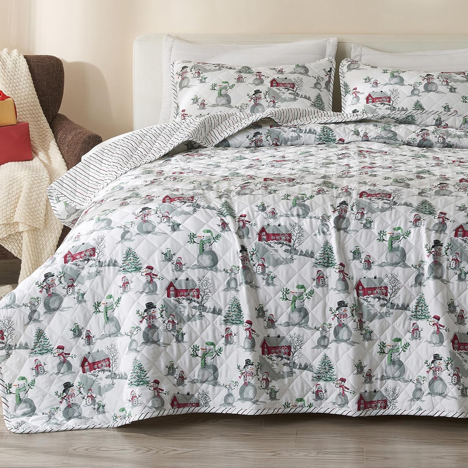 Great Bay Home King Christmas Quilt Set - Reversible Winter Bedding