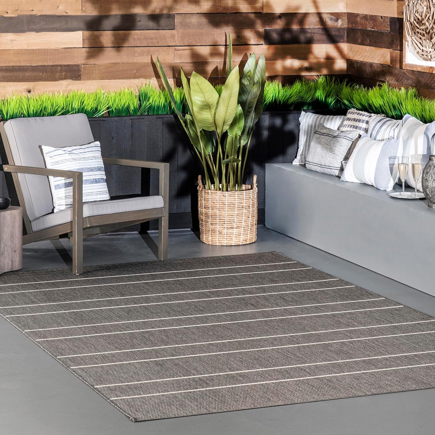nuLOOM 9ft x 13ft Outdoor Performance Area Rug Review