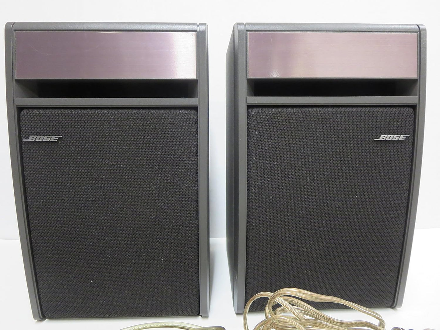 Bose 141 Pair: Crisp Sound Quality
