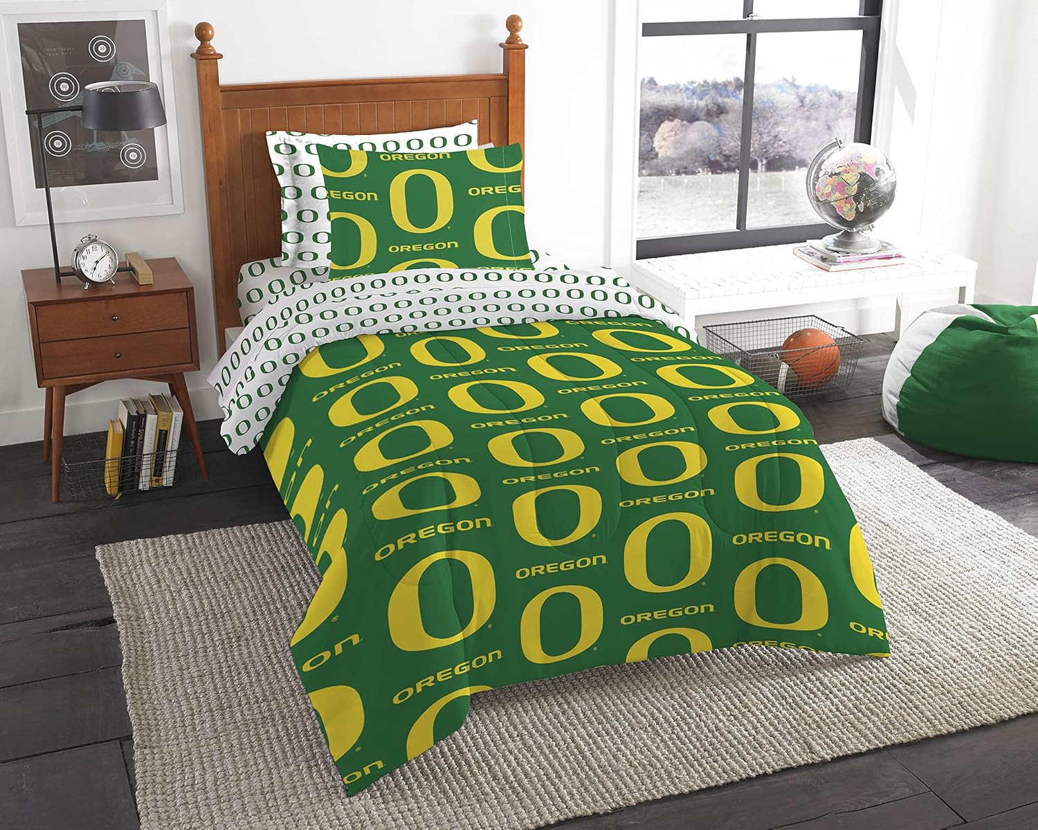 Northwest NCAA Unisex-Adult Bed in a Bag Set for Fans
