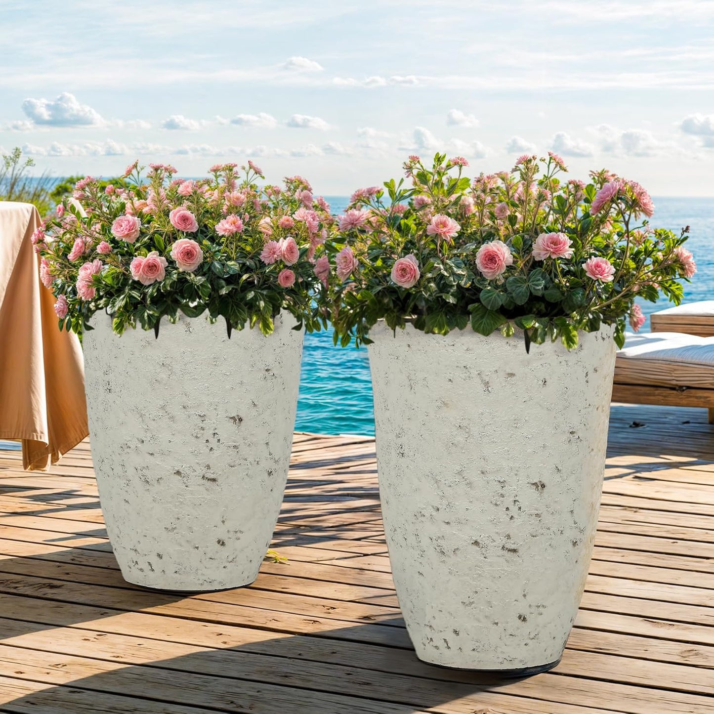 19.5in Resin Tall Planters Set of 2 for Outdoor Plants