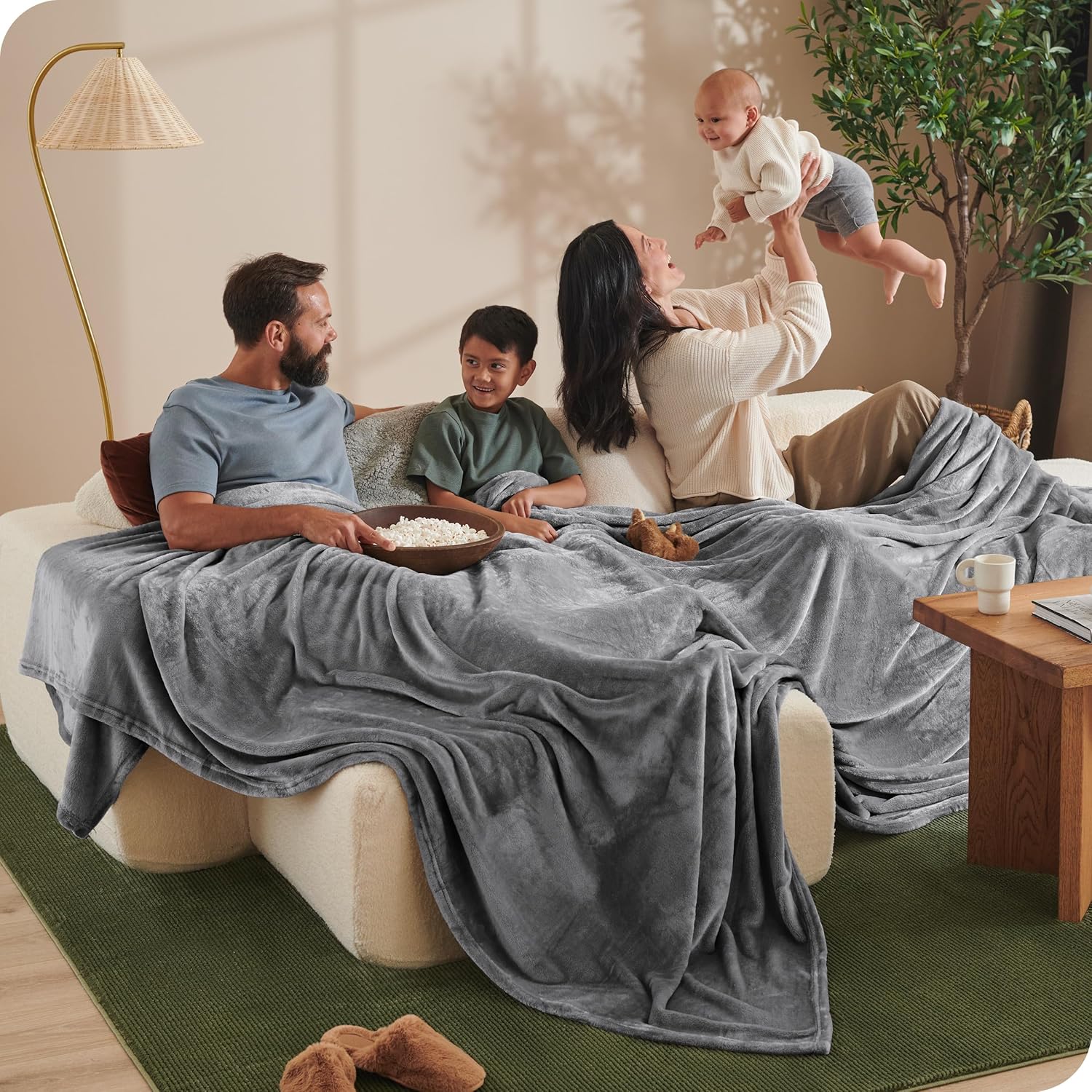 Giant Microplush Fleece Blanket - Ultra-Soft Cozy Warmth