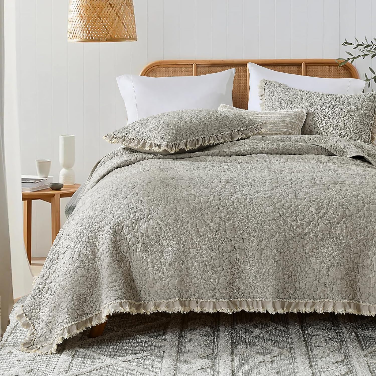 Beige Ruffled Quilt King Size for Rustic Farmhouse Decor