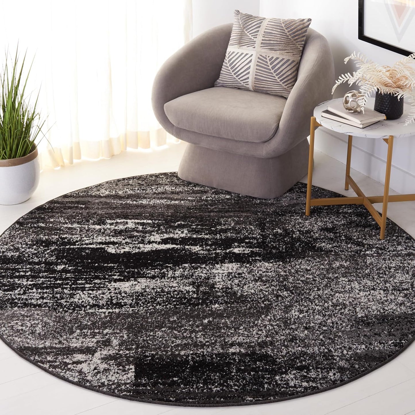 SAFAVIEH Adirondack 10ft Round Silver/Black Area Rug for Home