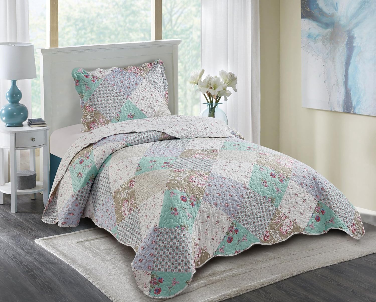 Brilliant Sunshine Blue and Green Rose Patchwork Quilt Set Review