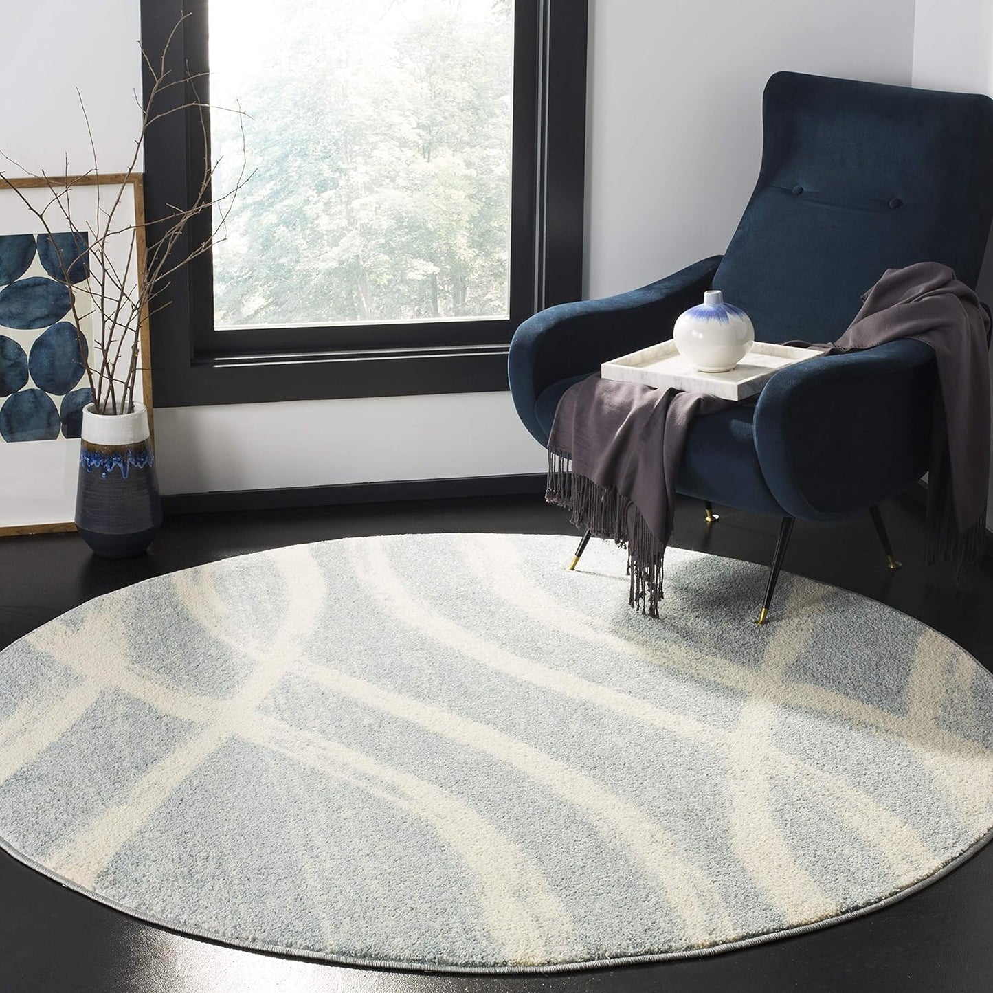 SAFAVIEH Adirondack Collection Area Rug - 6ft Round, Cream & Slate