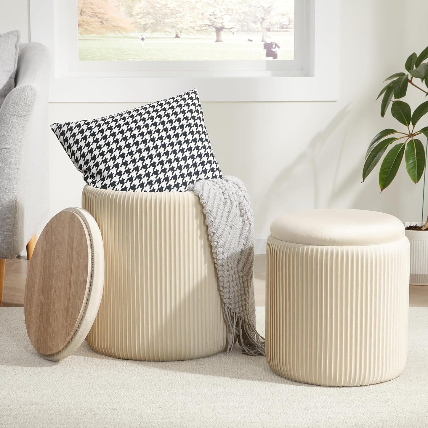 Round Ottoman with Storage Set of 2 for Versatile Home Use