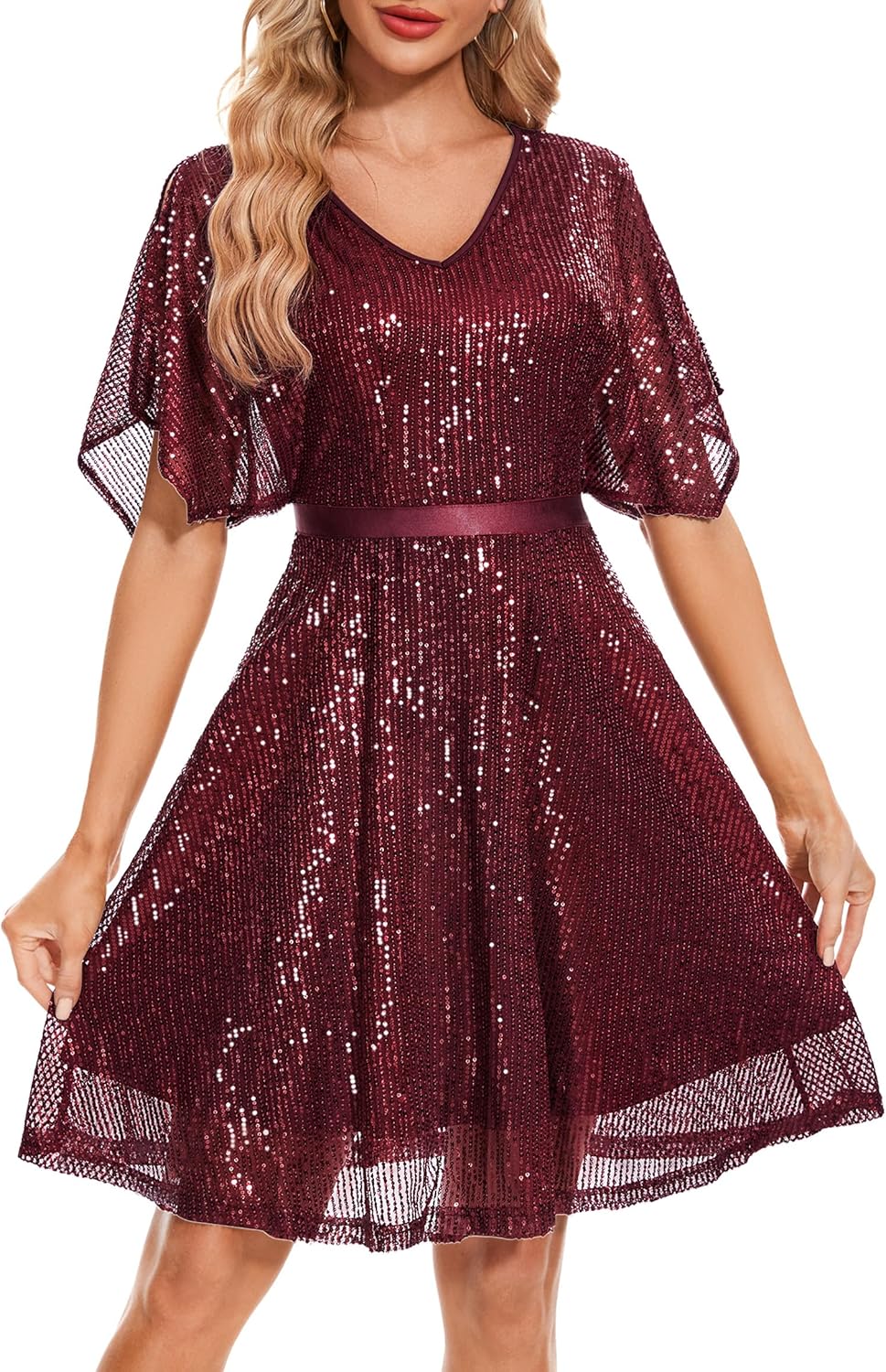 Sparkly Sequin Dress with Bat Sleeves for Glamorous Nights