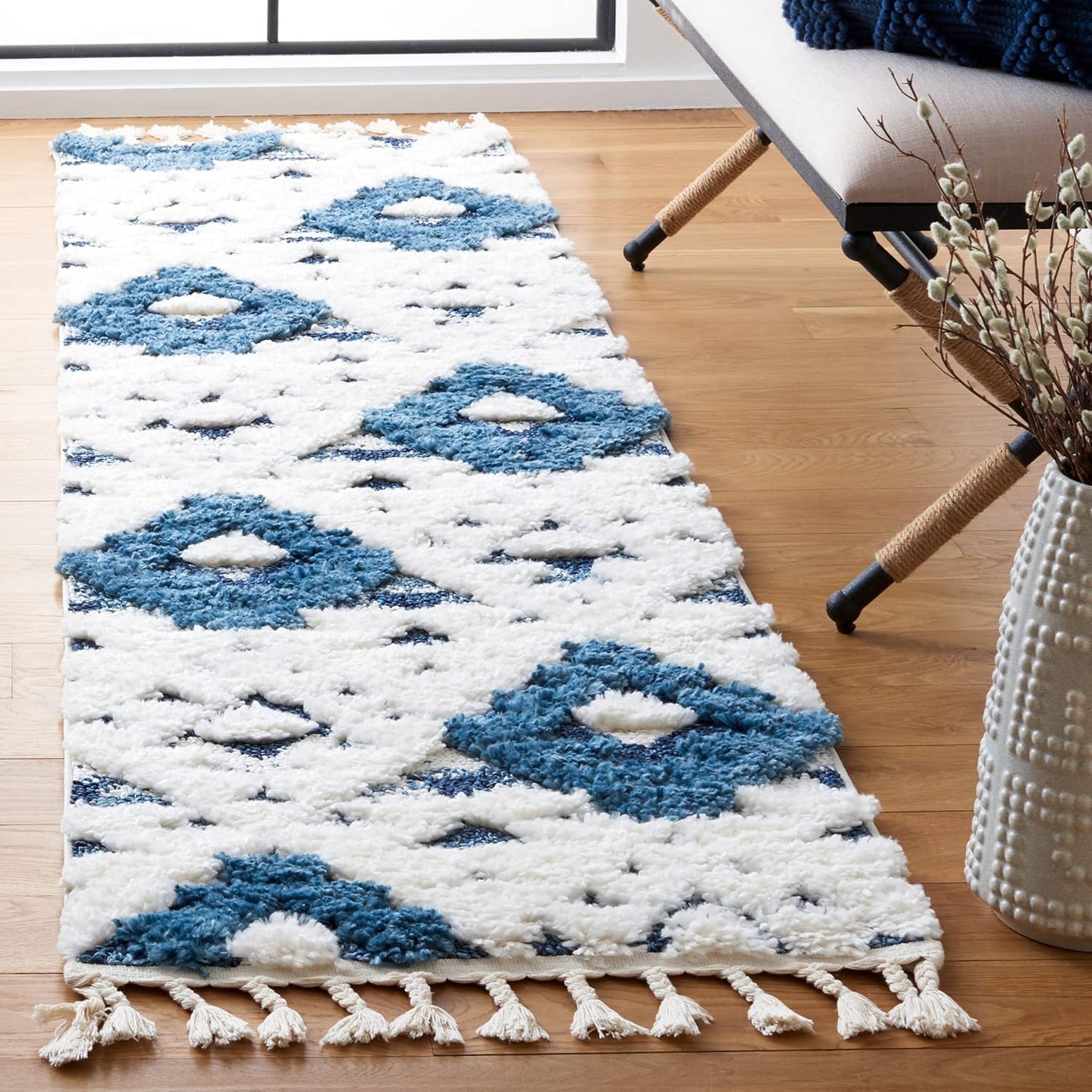 SAFAVIEH Moroccan Tassel Shag Runner Rug - Stylish & Durable