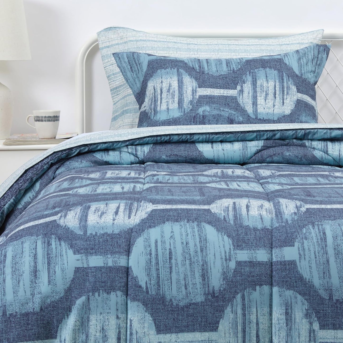 Lightweight Microfiber Comforter Set in Navy Geometrics Design