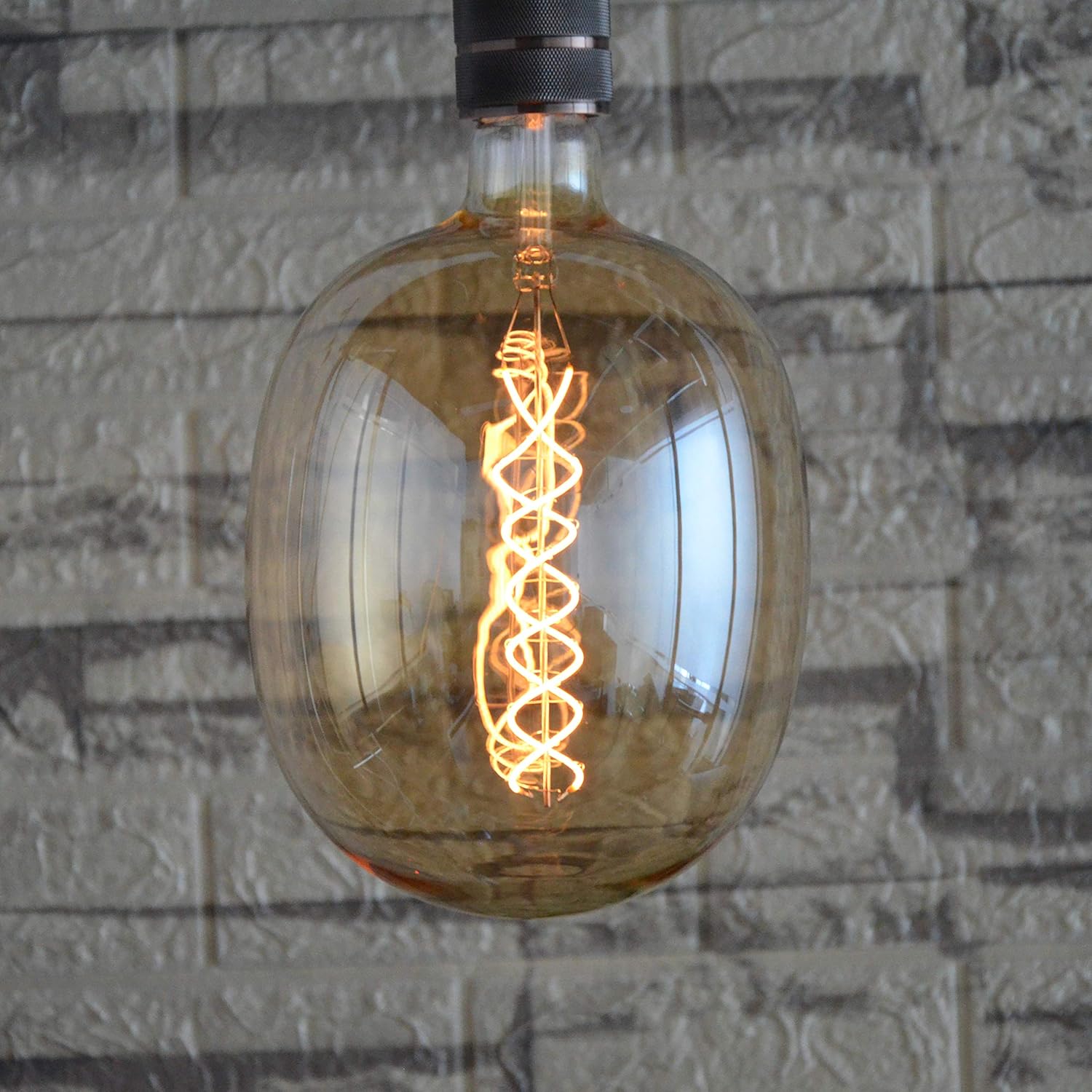 Oversized Vintage Giant LED Light Bulb for Decorative Lighting
