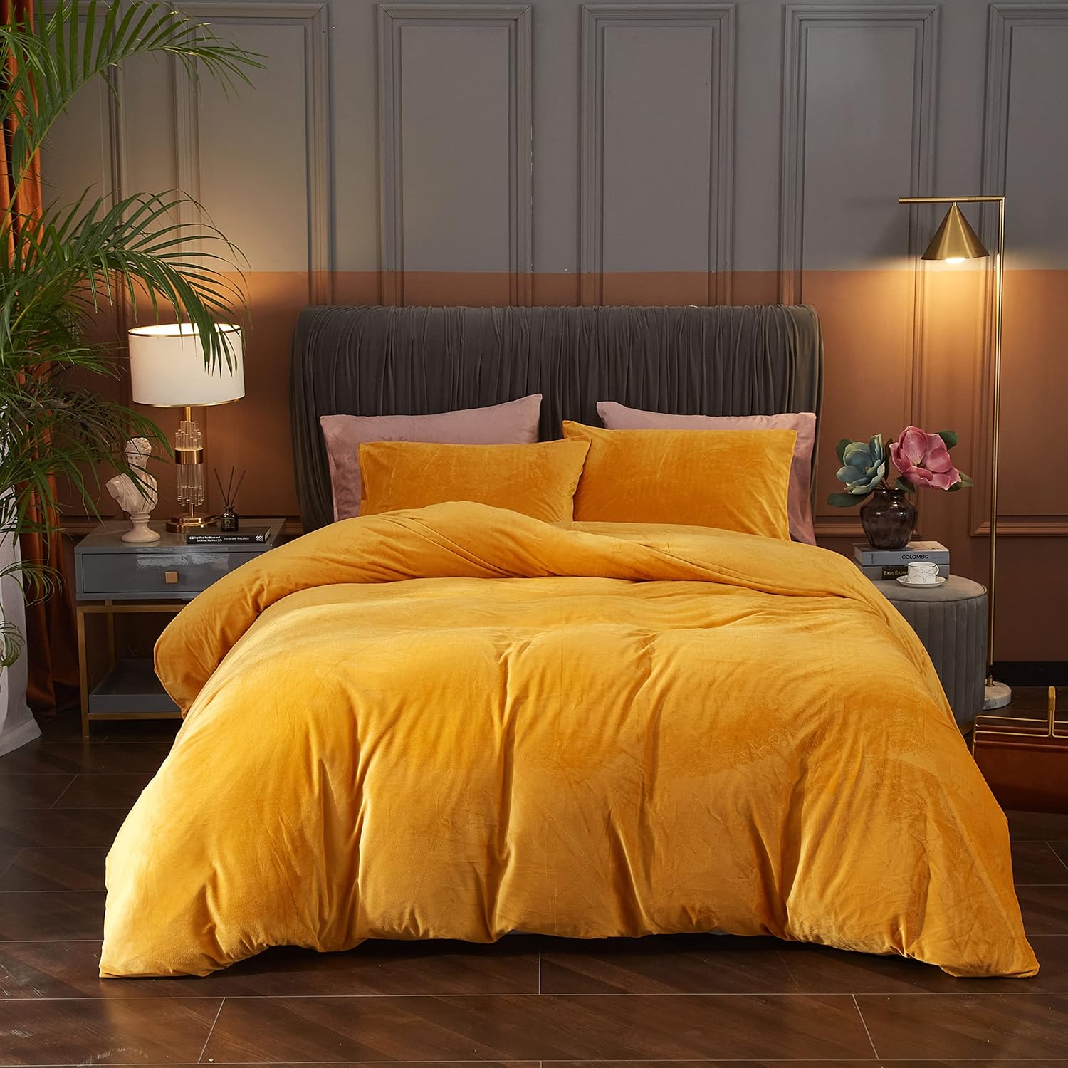 Ivellow Velvet Duvet Cover Set - Luxurious Queen Bedding