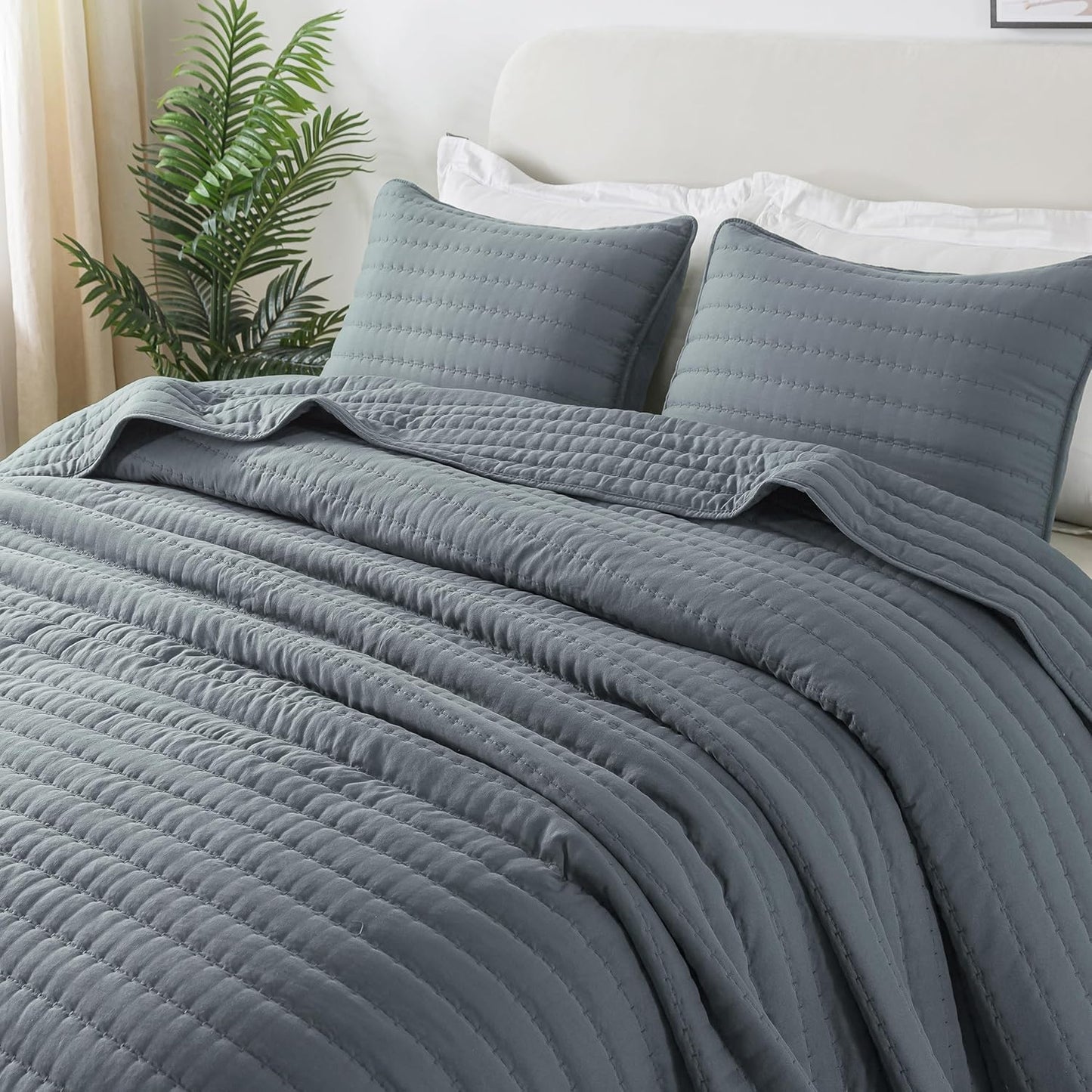 ROARINGWILD King Size Quilt Set - Lightweight Soft Bedspread