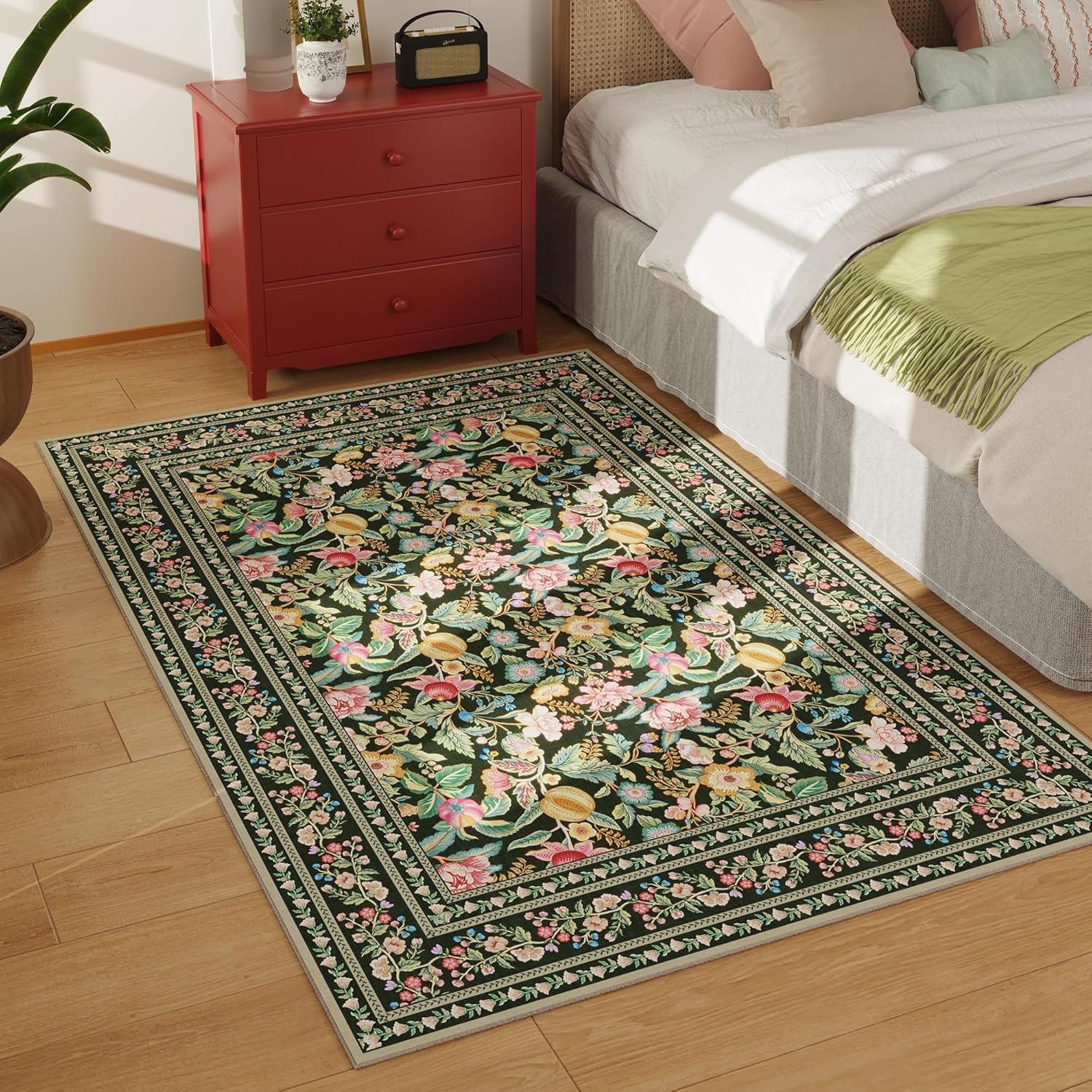 Vowkten Bedroom Rug 3x5 Washable Non Slip Vintage Floral
