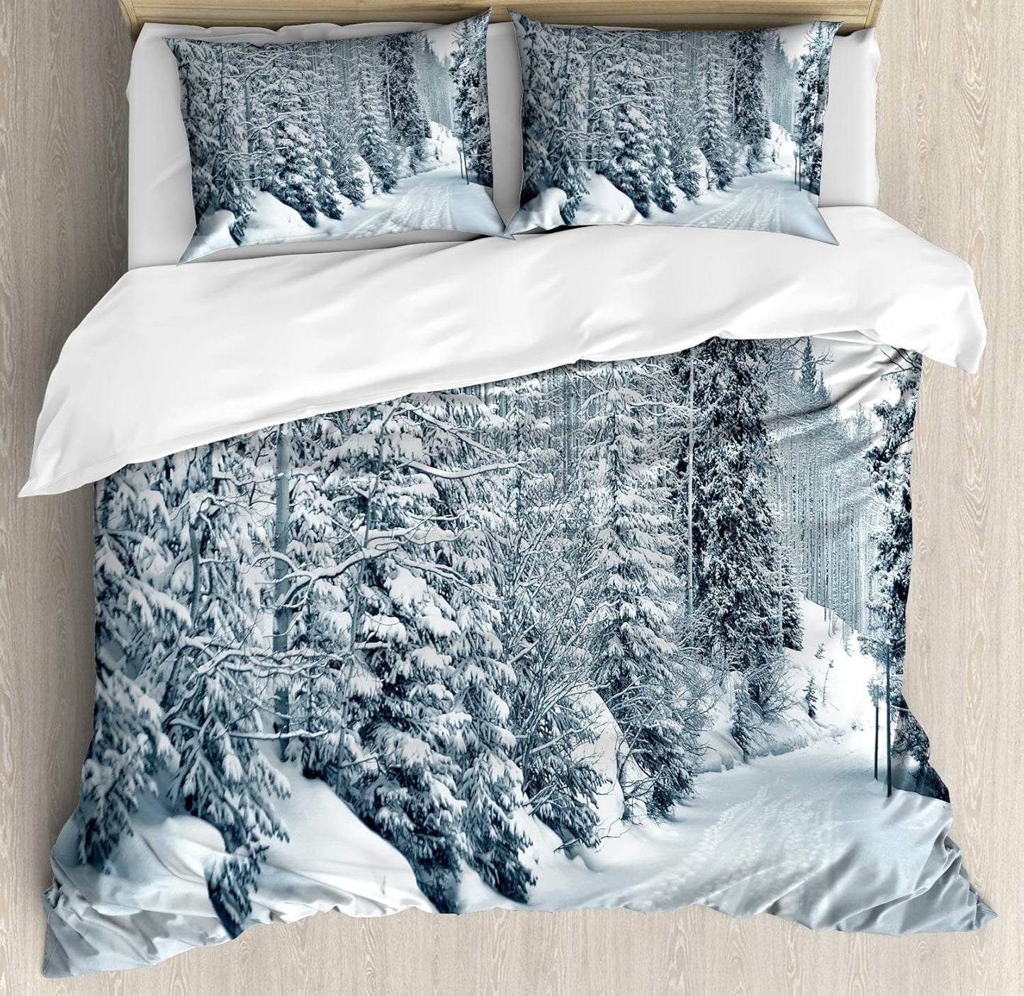 Ski Themed Winter Duvet Set, Colorado Footprints, Queen Size