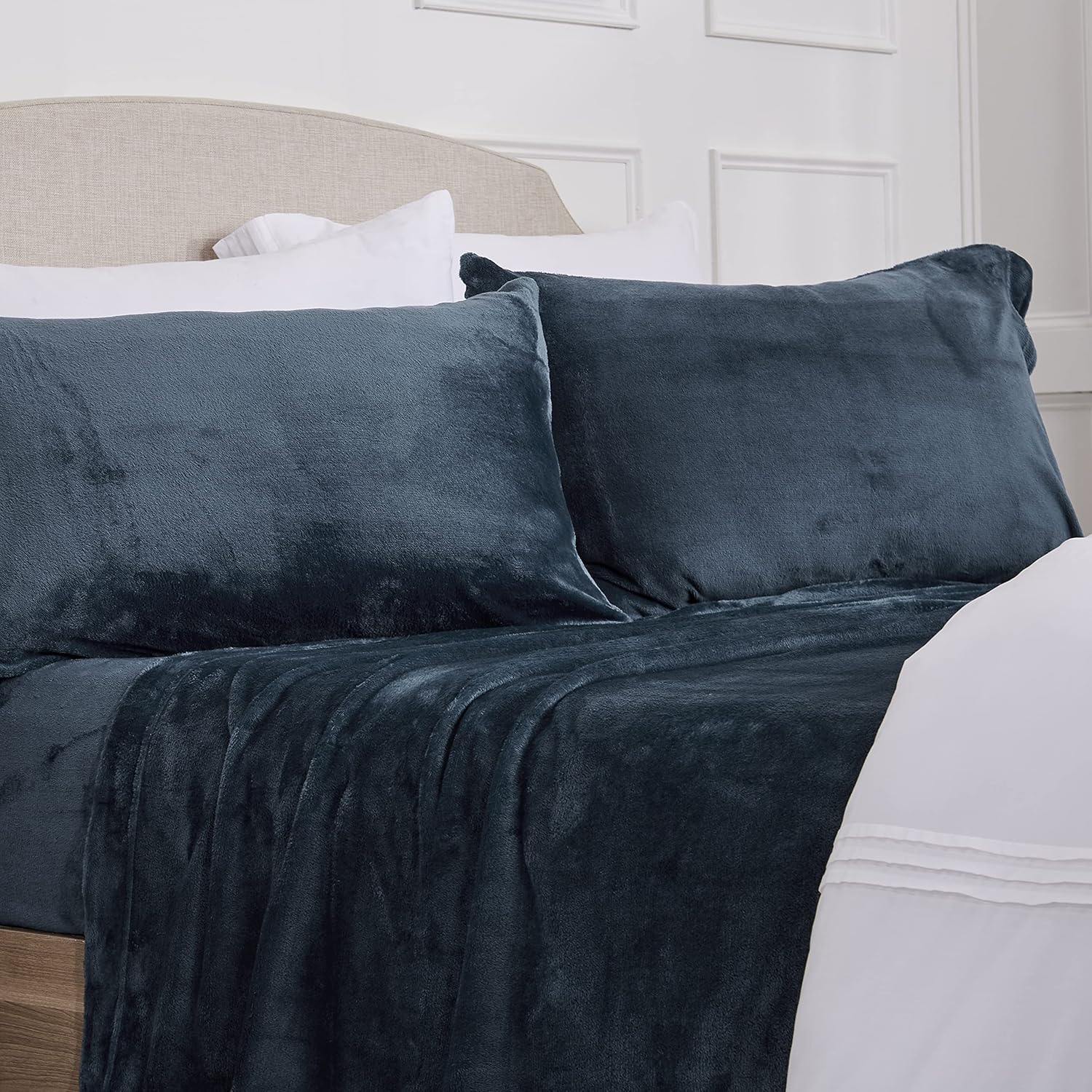 Ultra Soft Micro Fleece Sheets Set with Extra Deep Pockets