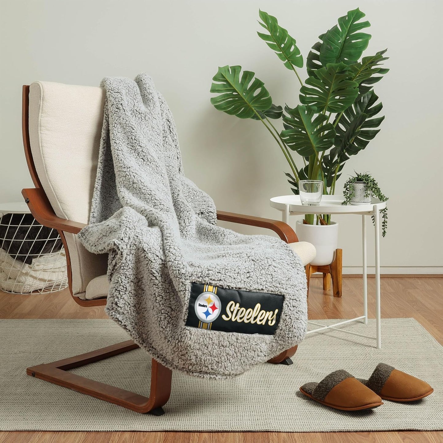 FOCO NFL Team Color Big Logo Cloud Sherpa Blanket for Fans