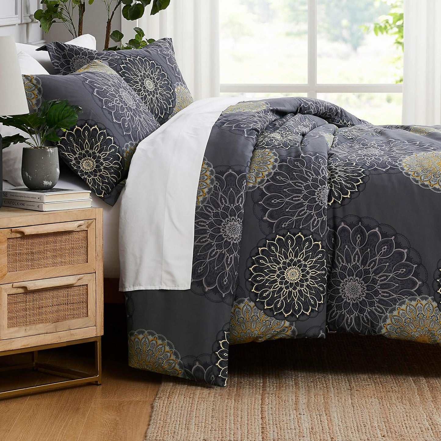 Floral Duvet Cover King Set - Hotel Quality Bedding for Comfort