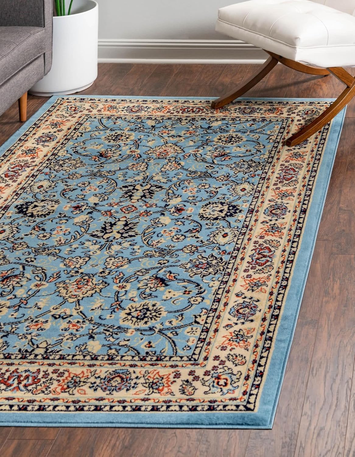 Unique Loom Sialk Hill Collection Area Rug in Light Blue/Navy