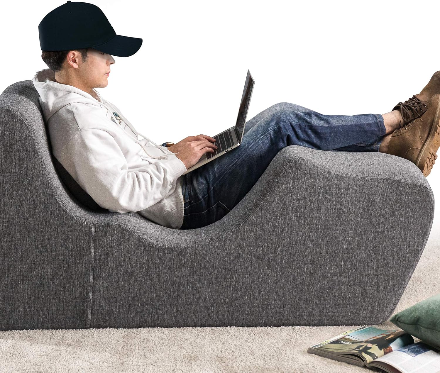 ZINUS Zero Gravity Chaise Lounger: Ultimate Relaxation