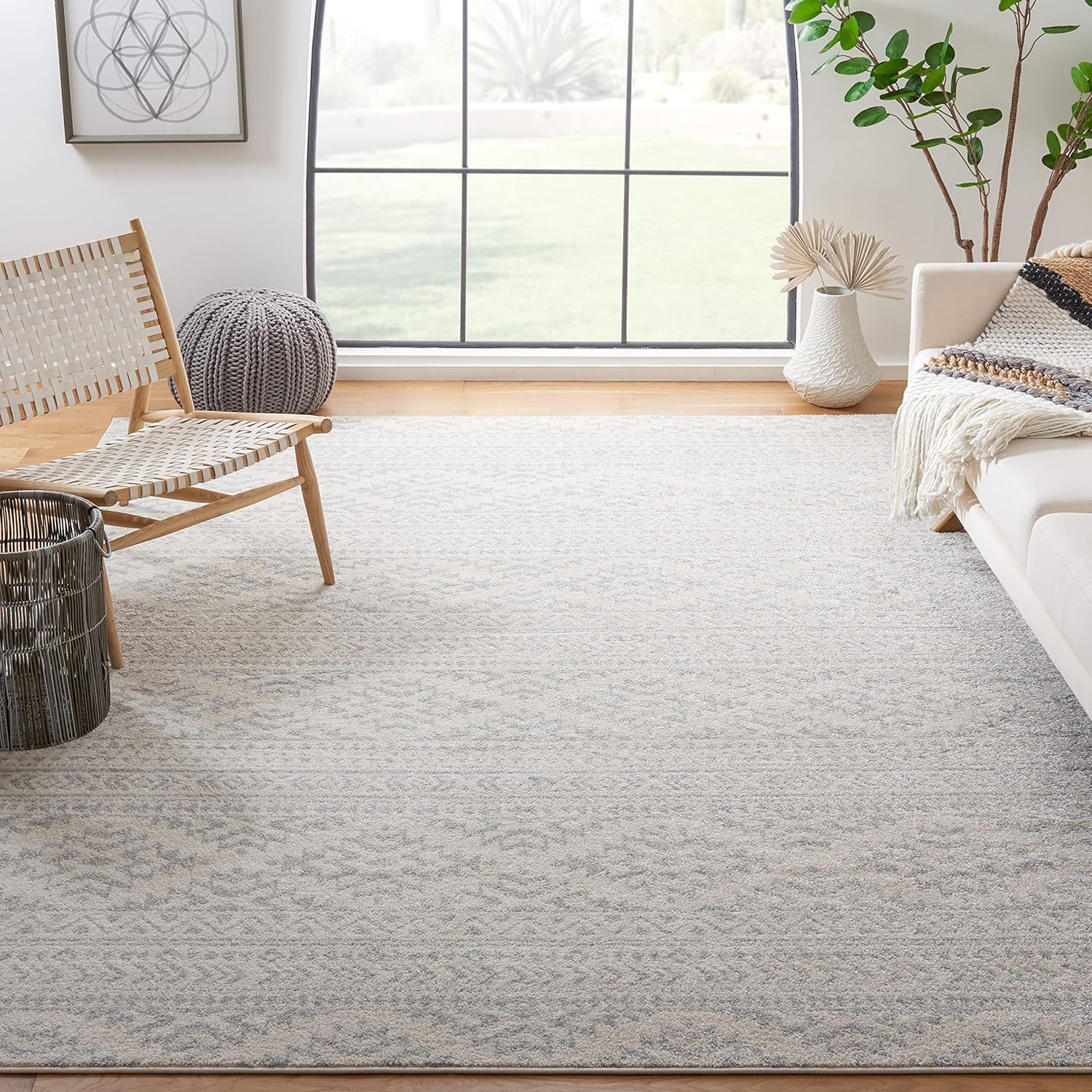 SAFAVIEH Tulum Collection X-Large Area Rug - Stylish & Durable