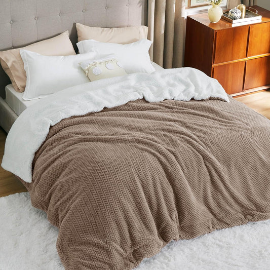 Bedsure Sherpa Fleece King Size Blanket for Cozy Winter Nights