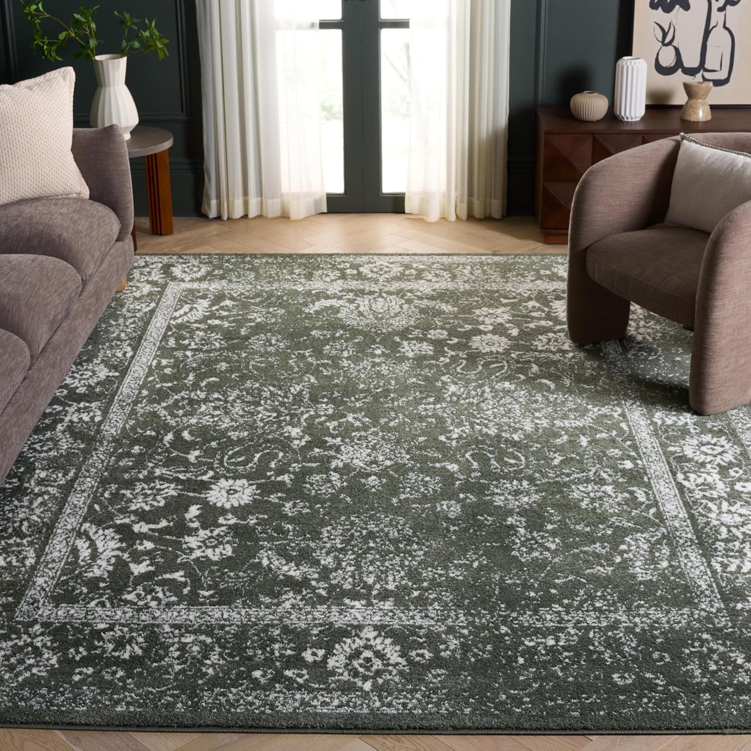 SAFAVIEH Adirondack Collection Area Rug - Stain Resistant & Stylish