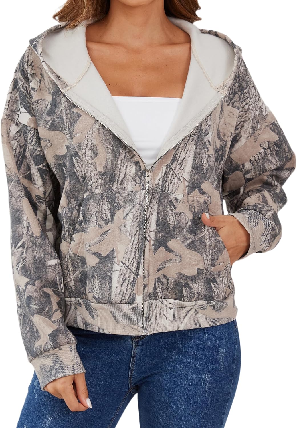 Ythomm Camo Maple Leaf Hoodie - Cozy Retro Style!