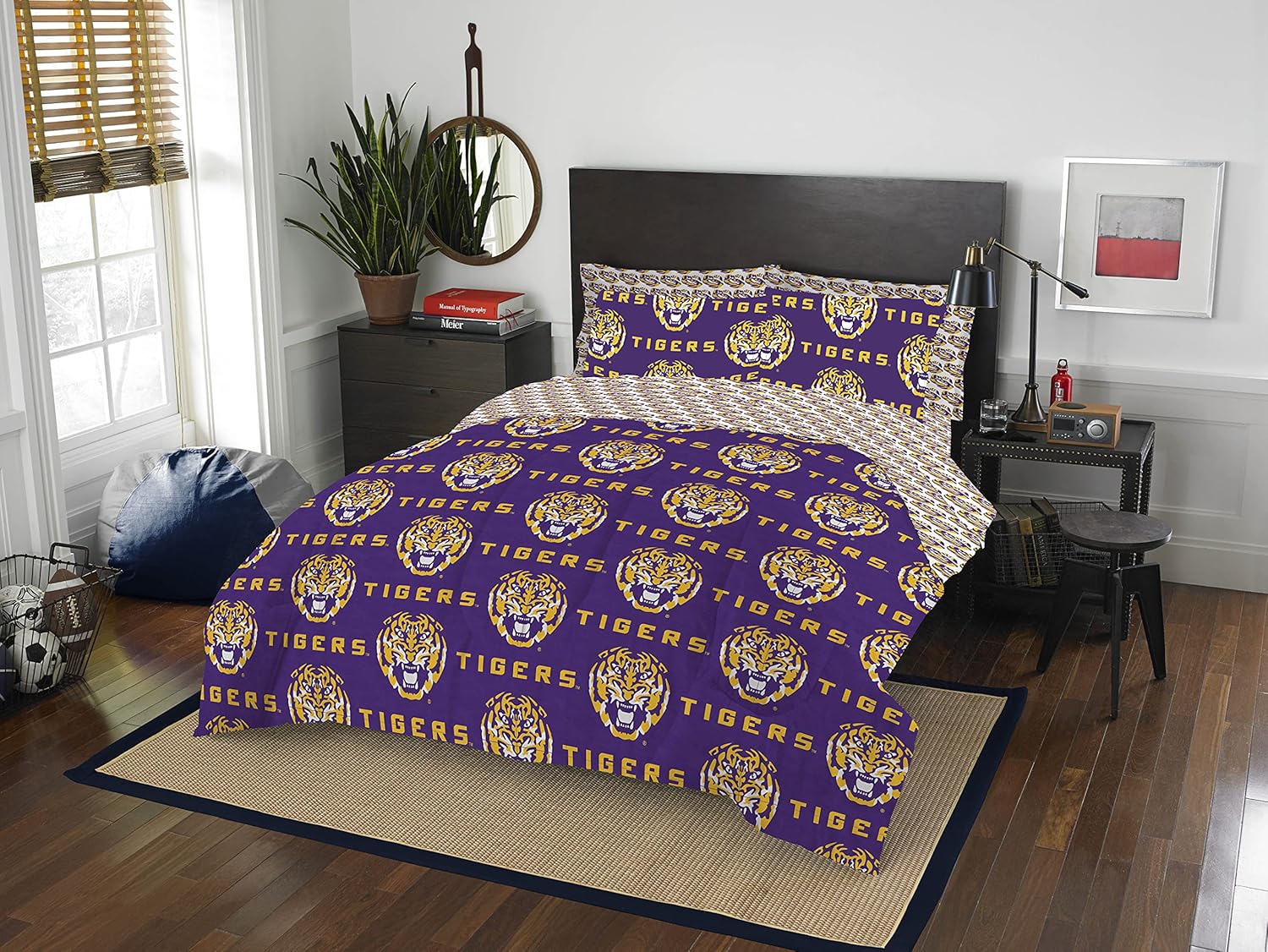 NCAA Unisex-Adult Bed in a Bag Set for True Fans Comfort