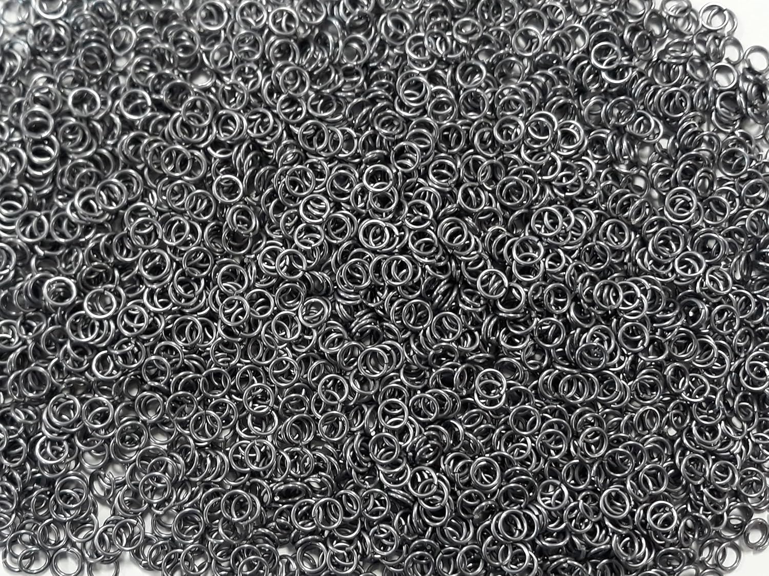 Chainmail Joe 1/2 Pound Stormy Gray Anodized Aluminum Jump Rings