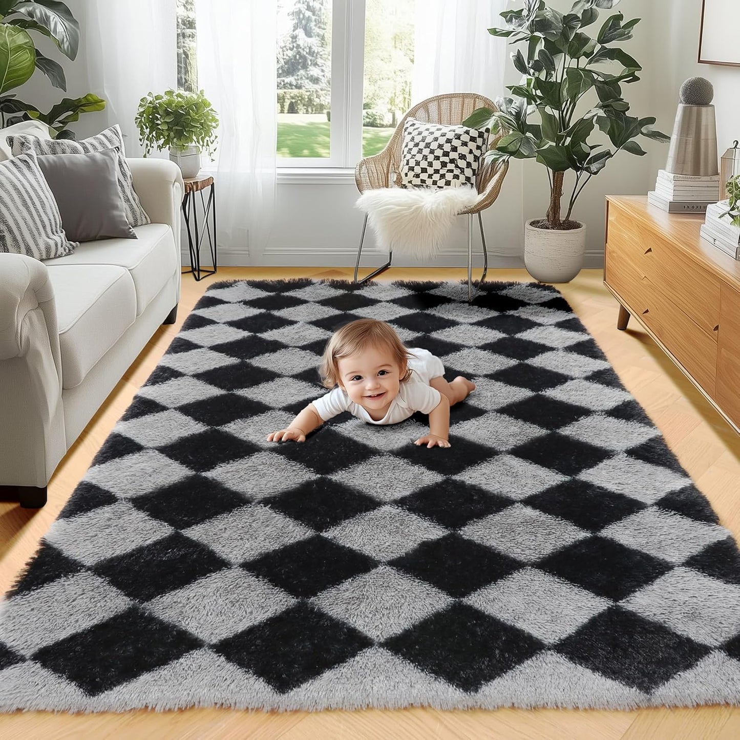 ONASAR Soft Comfy Checkered Rug