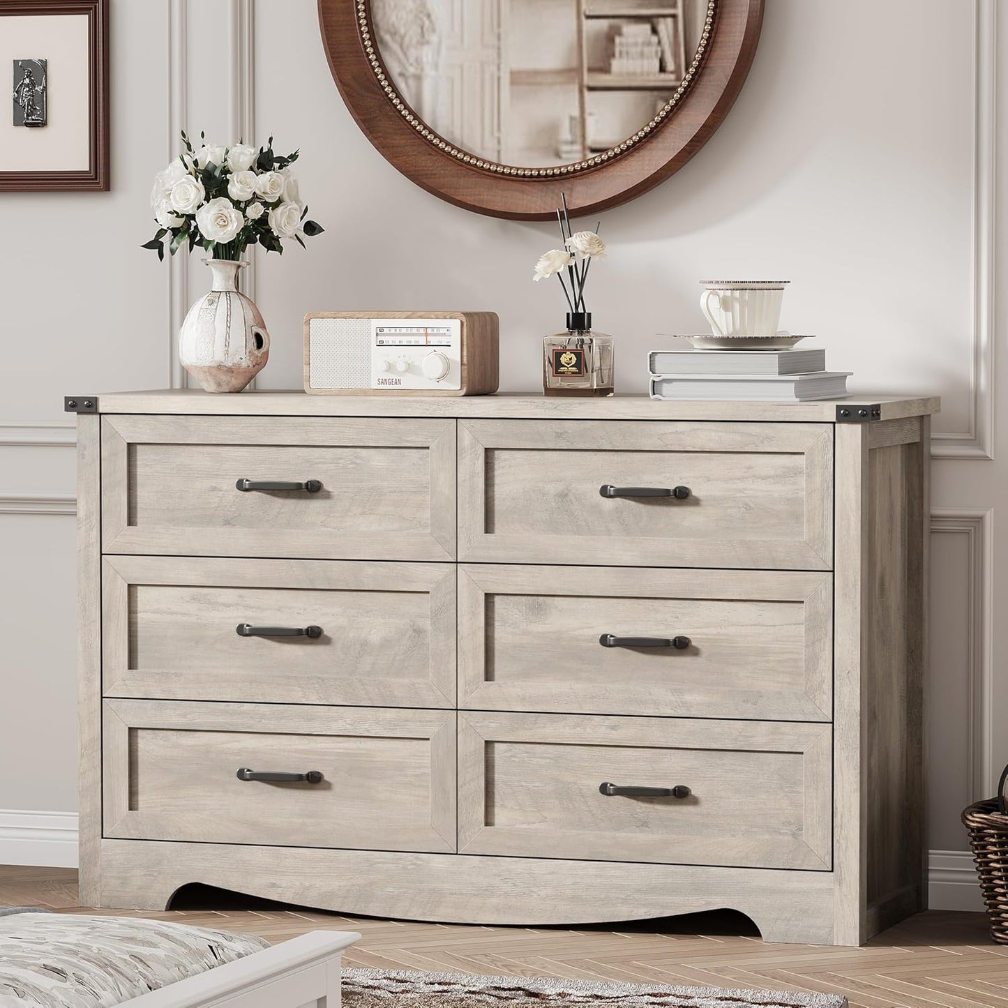 Modern 6-Drawer Dresser for Bedroom with Deep Storage Space
