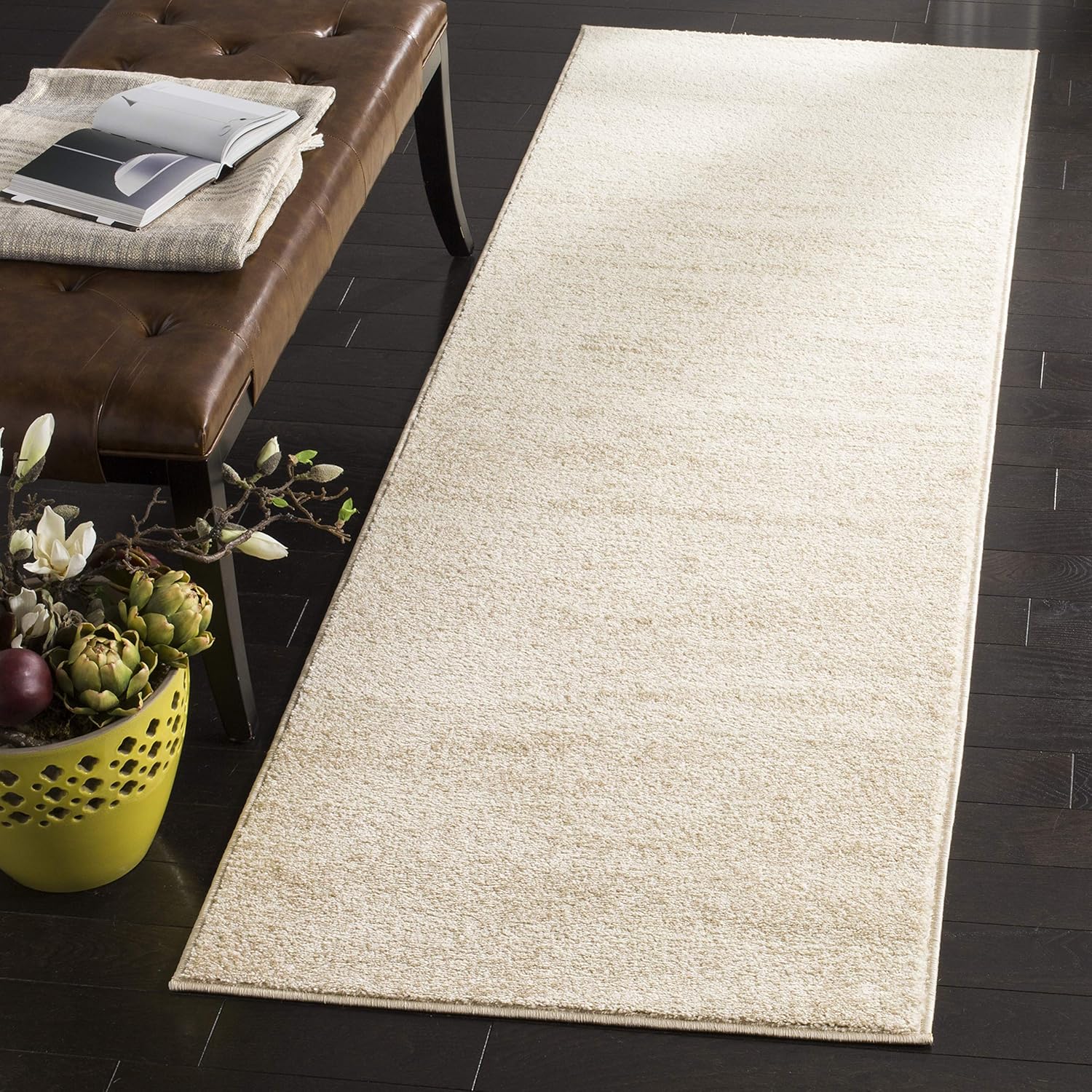 SAFAVIEH Adirondack Runner Rug - Stylish & Durable Design
