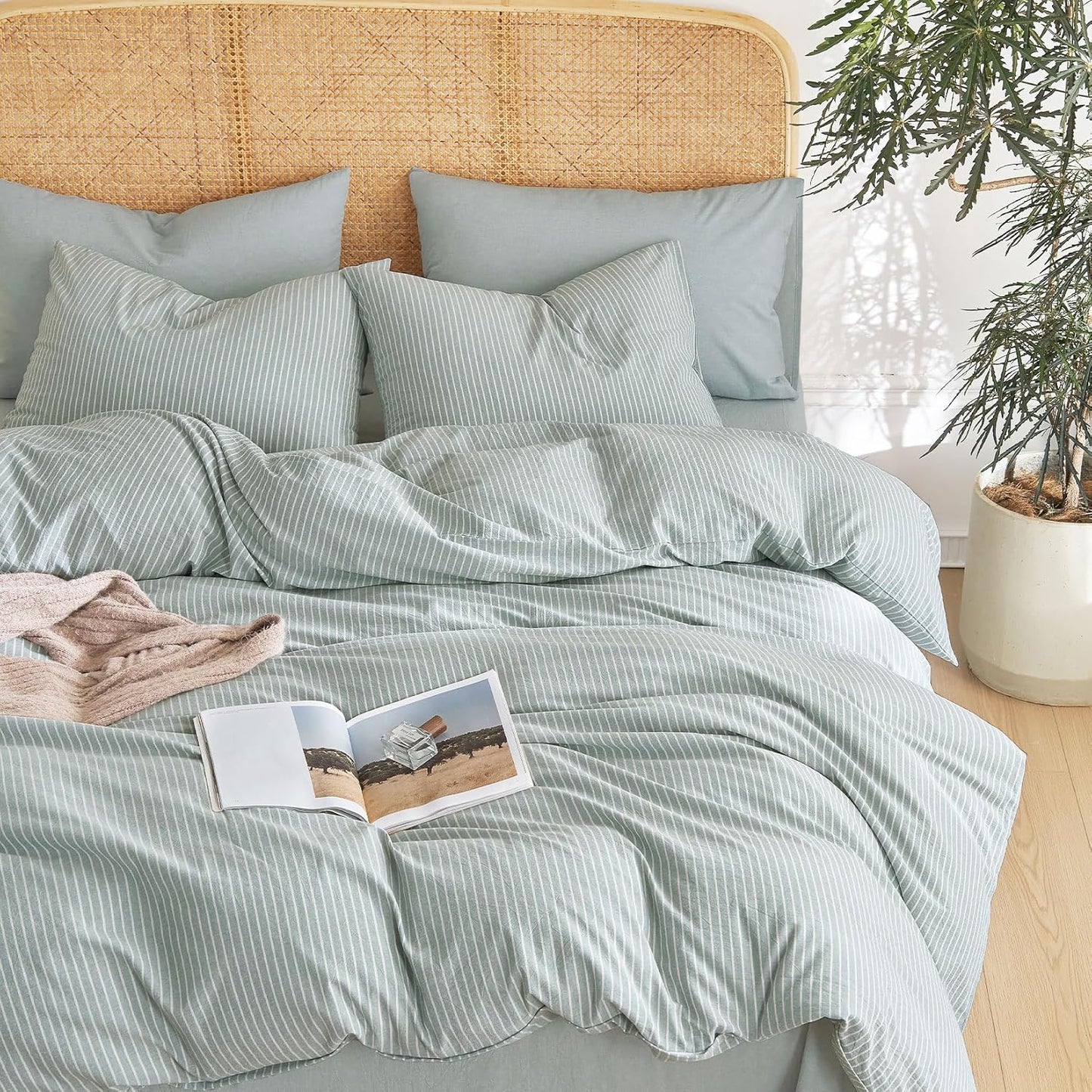 Striped Cotton Duvet Cover Set for Elegant Bedroom Style