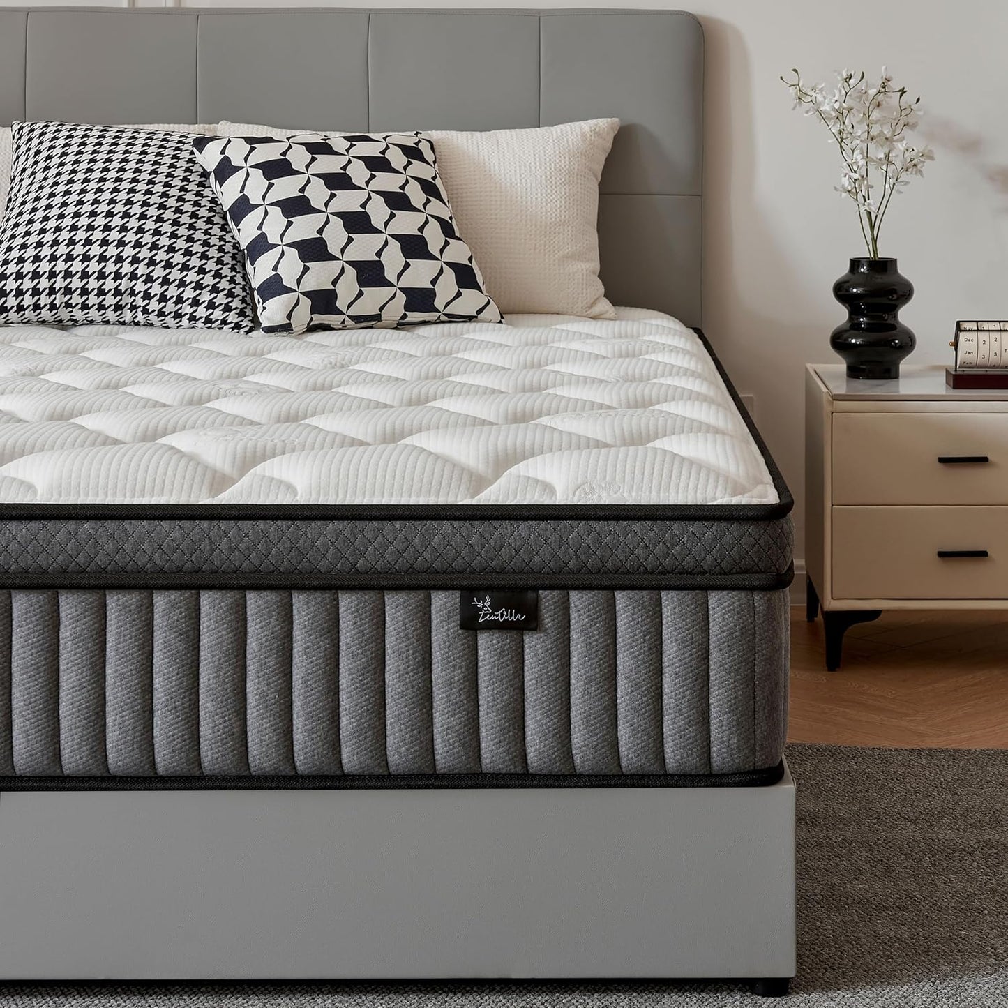12 Inch Queen Mattress in a Box with Hybrid Cooling Gel Foam