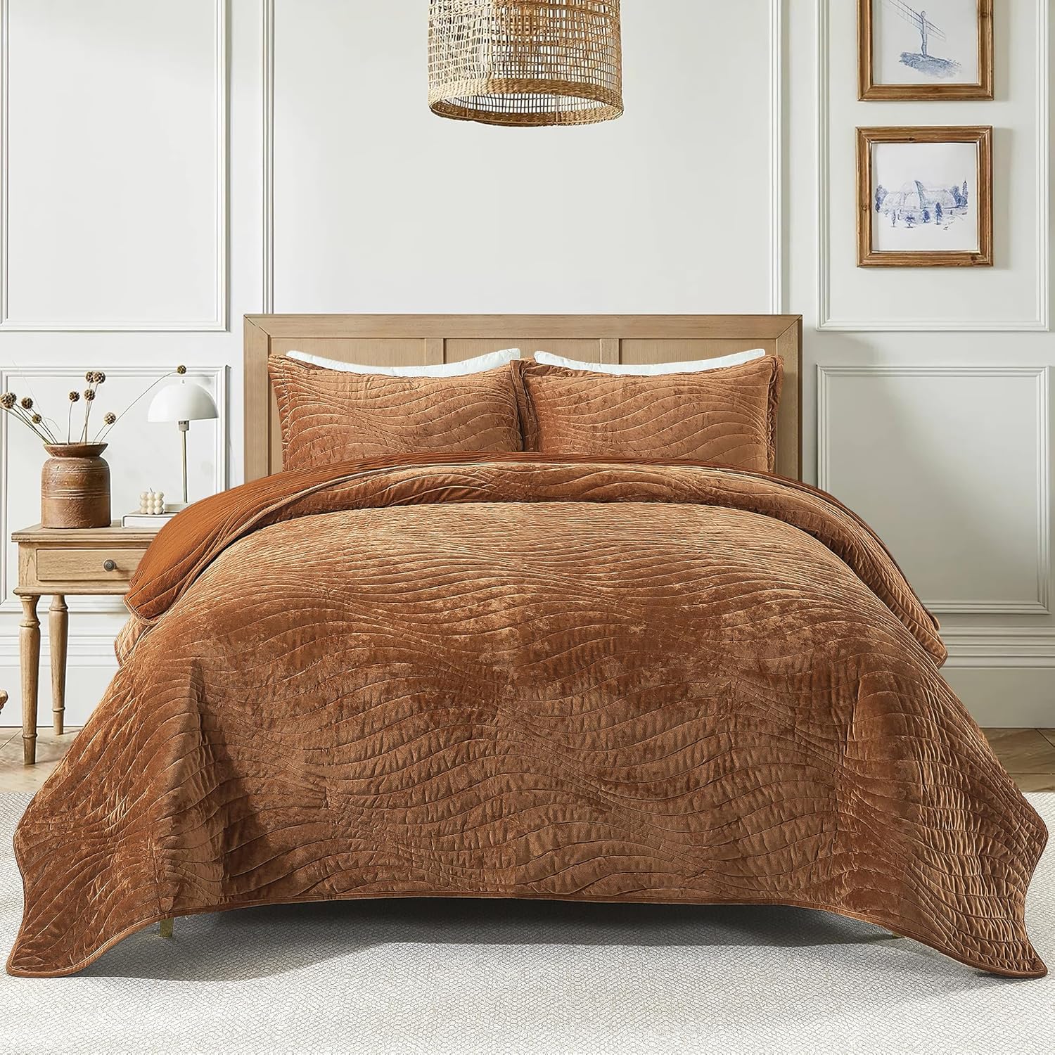 HoneiLife Velvet Quilts Queen Size - Lightweight Bedspreads