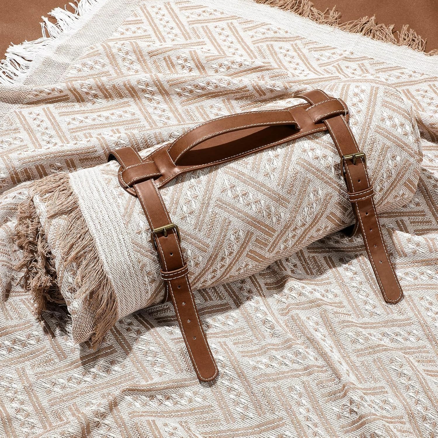 Waterproof Picnic Blankets Outdoor Blanket Foldable 2 in 1