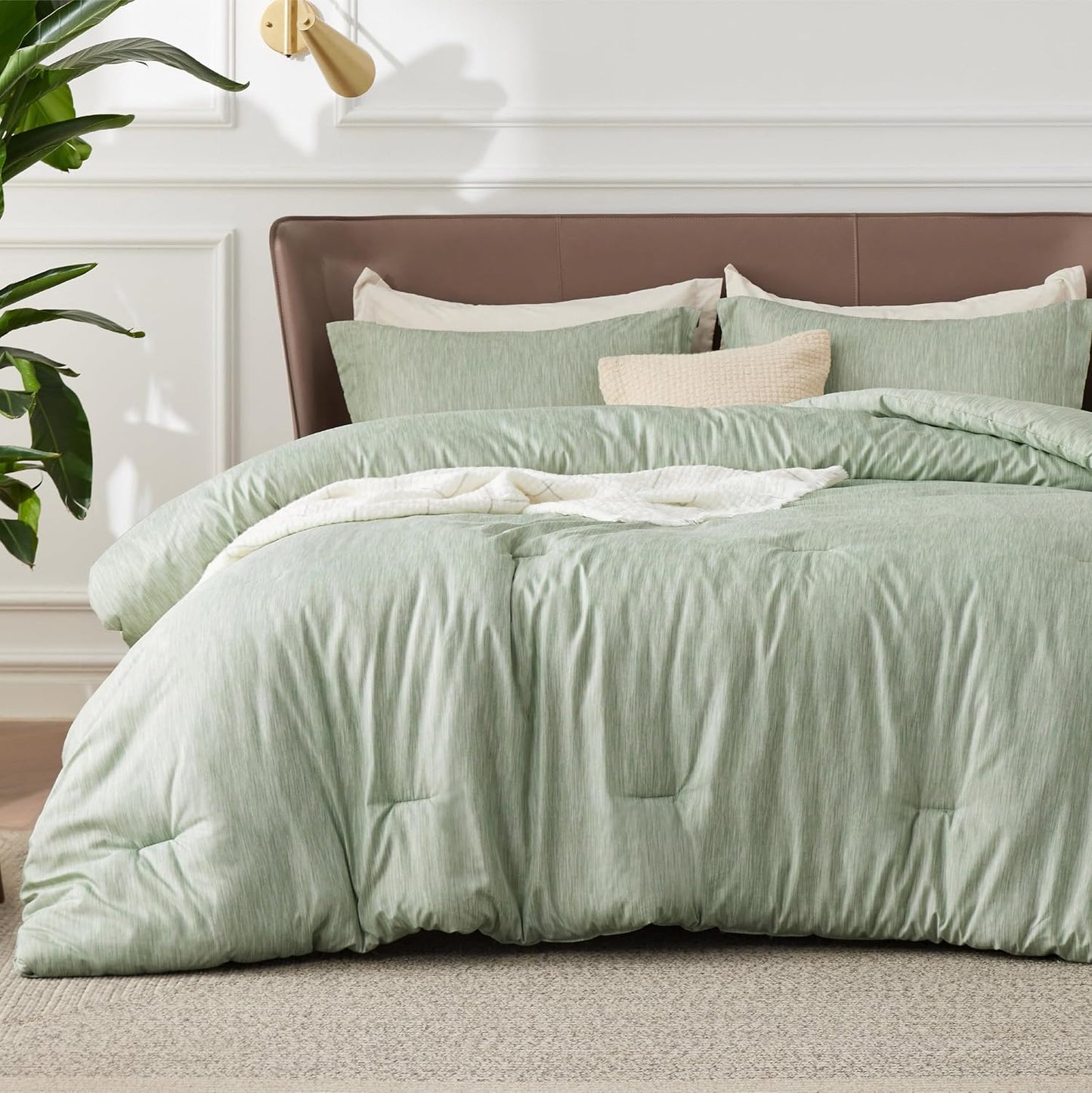 Bedsure Queen Comforter Set - Celadon Green Soft Bedding