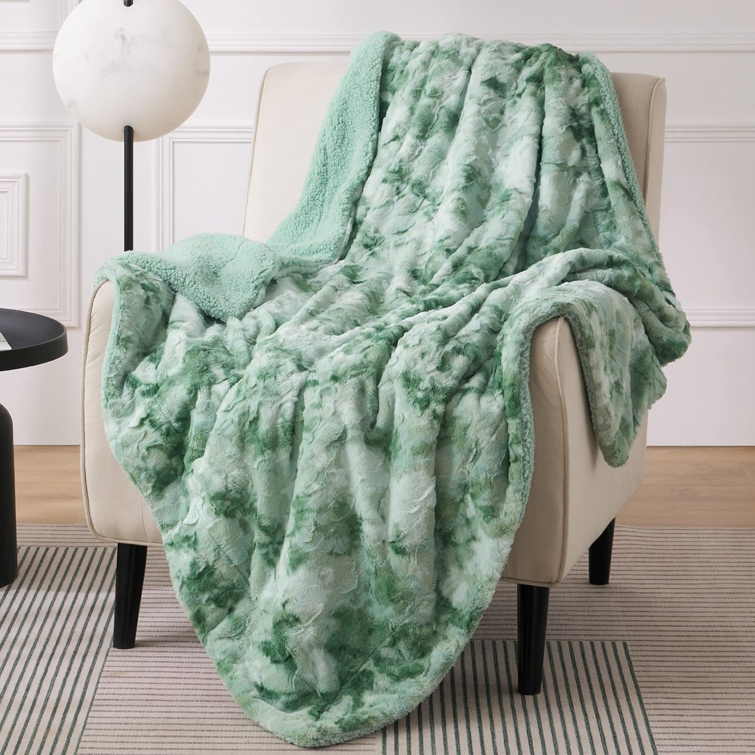 Bedsure GentleSoft Sherpa Fluffy Blanket for Cozy Comfort