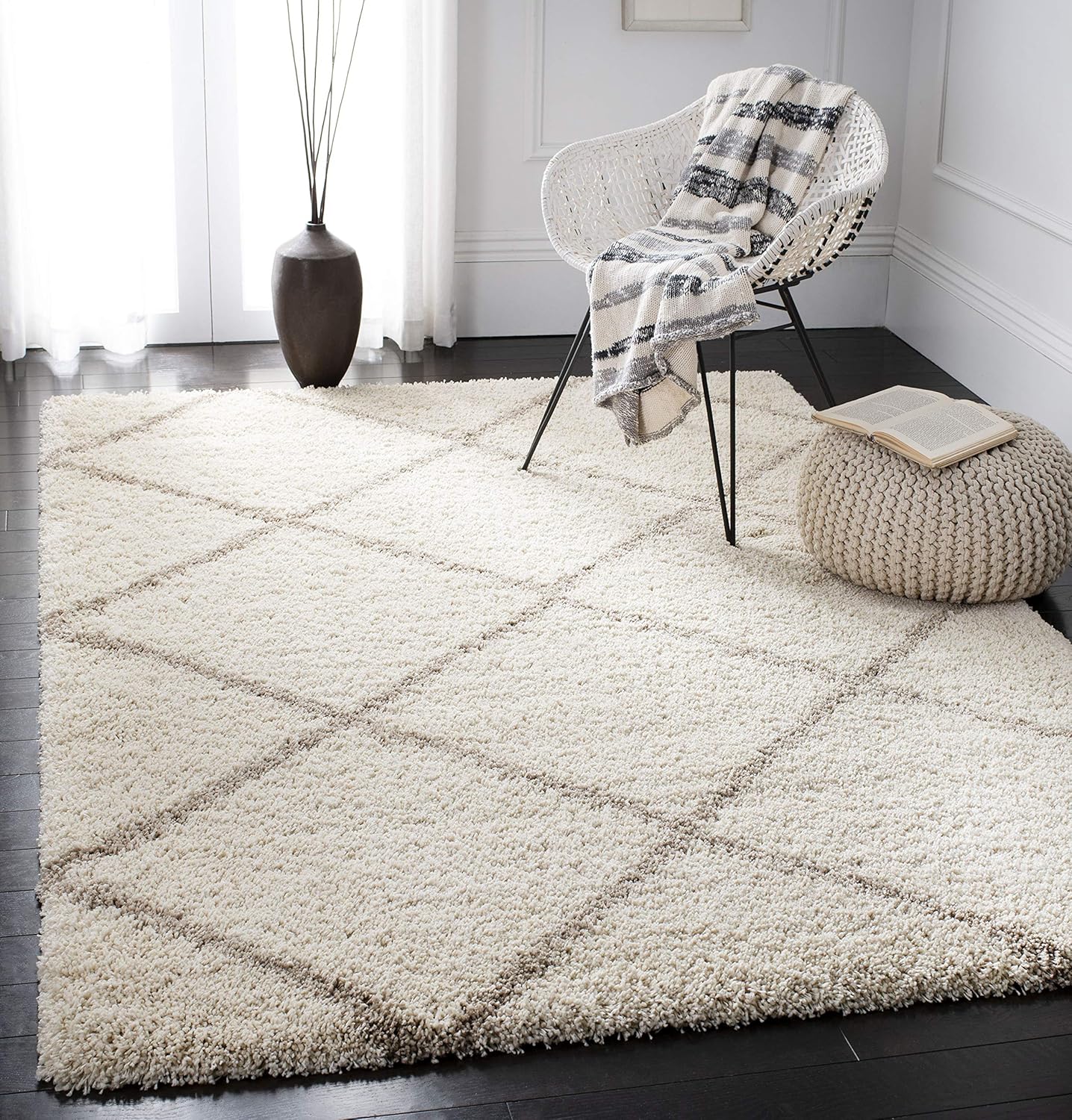 SAFAVIEH Hudson Shag Collection Accent Rug - Modern Design