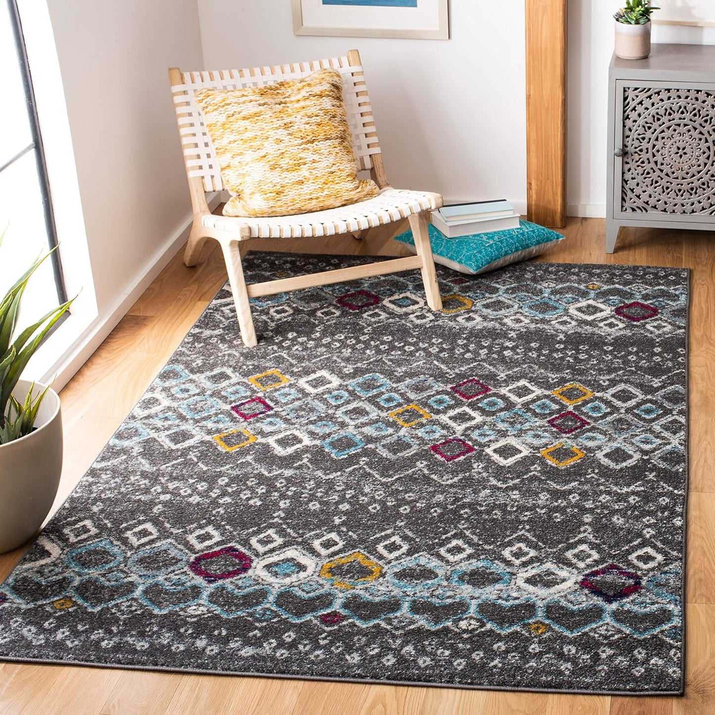 SAFAVIEH Amsterdam Collection Area Rug - Stylish Boho Design