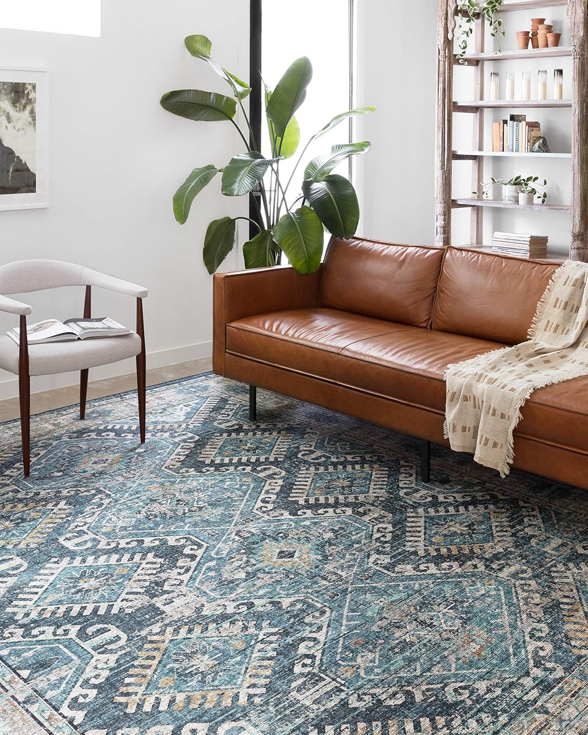 Loloi Skye Collection Runner Rug - Stylish Denim/Natural Design